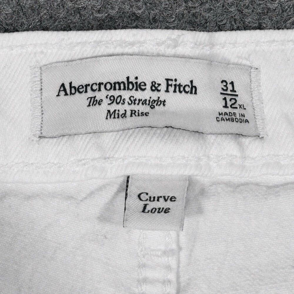 NWT Abercrombie & Fitch Curve Love 90s Straight Jeans 31 12L White - Picture 5 of 7